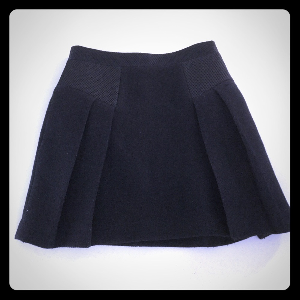 MILLY wool skirt SZ 6